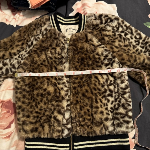 Kids art class faux fur bomber jacket - Picture 7 of 7